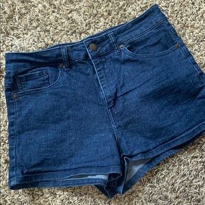 High-wasted forever 21 shorts